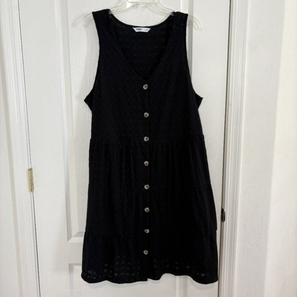 Sonoma Embroidered Eyelet Tiered Button Down Midi Dress Black Size XL Worn Once